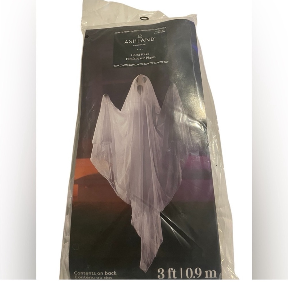 Ashland Ghost Halloween Yard Stake Decor - White